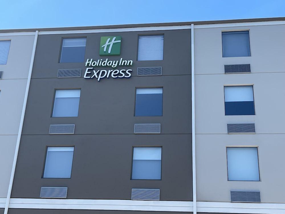 Holiday Inn Express Jonestown Ft Indiantown Gap By Ihg Esterno foto