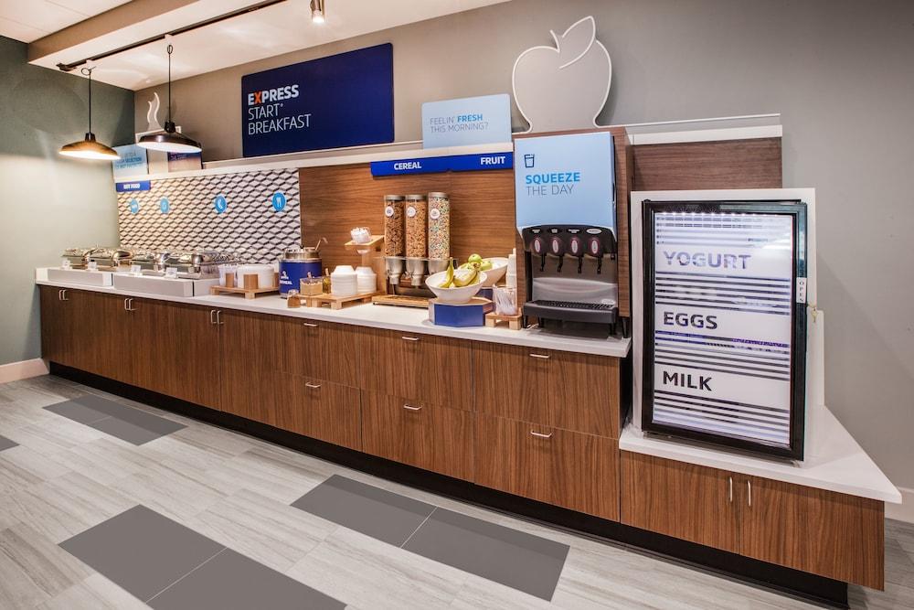 Holiday Inn Express Jonestown Ft Indiantown Gap By Ihg Esterno foto